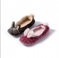 adorable kitty girl indoor winter bedroom slippers