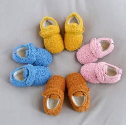 Winter cashmere childrens home shoes baby cotton slippers wrapped root female children baby room hairy men do not drop non-slip