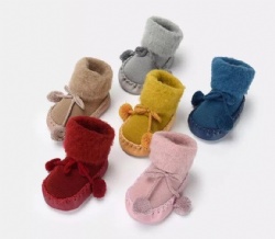 Baby shoes and socks with fleece warm children's floor socks thickened toddler socks Loose mouth baby socks soft sole