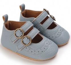 Double strap leather baby shoe